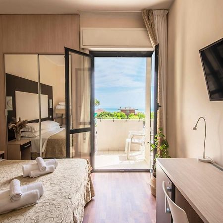 Hotel Baby B&B Μιλάνο Μαριτίμα Εξωτερικό φωτογραφία
