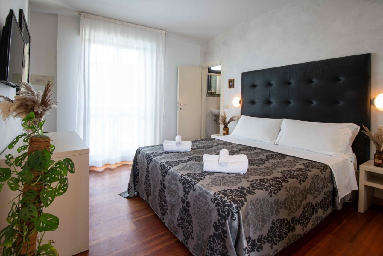 Hotel Baby B&B Μιλάνο Μαριτίμα Εξωτερικό φωτογραφία