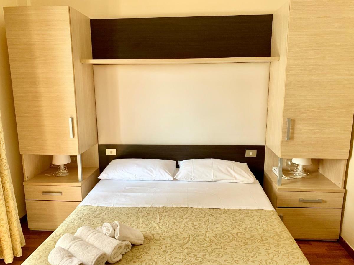 Hotel Baby B&B Μιλάνο Μαριτίμα Εξωτερικό φωτογραφία
