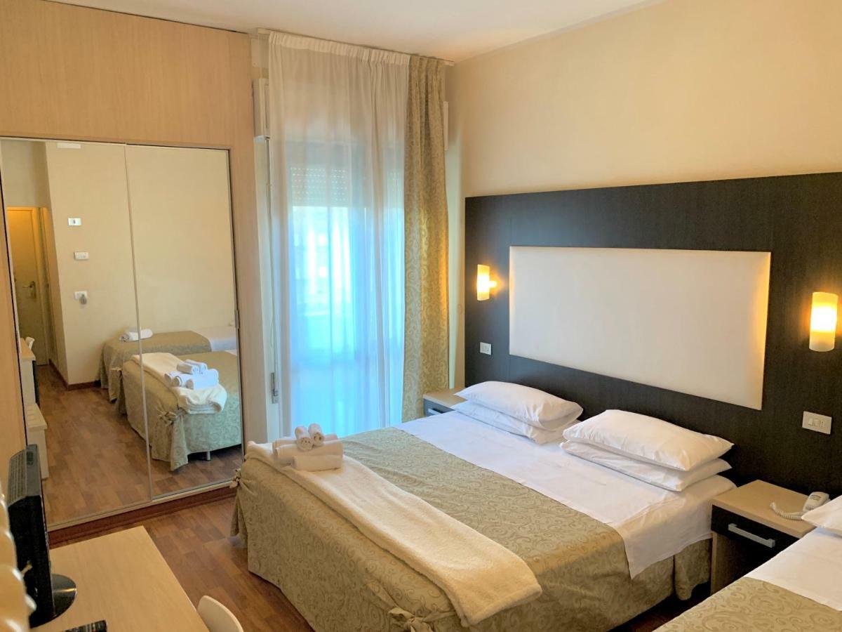 Hotel Baby B&B Μιλάνο Μαριτίμα Εξωτερικό φωτογραφία